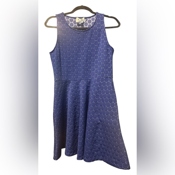 Leota Navy Sleeveless Mini Dress - Picture 2 of 5